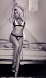 Hübsche Stripperin buchen