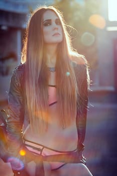 Gogo Tänzerin Jules Dór