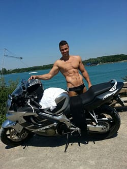 Stripper Ramires Hamm (1)