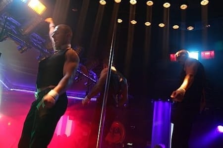 20091011-050323-0054