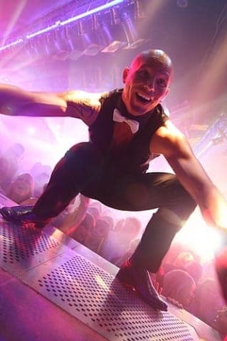 20091011-050323-0063