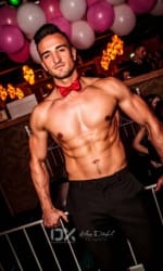 Topless Gogo und Feuershows Nika Mühlheim an der Ruhr