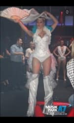 Stelzenläuferin und Gogo Leipzig