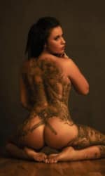 Gogo, Stripperin & topless Act Roxya